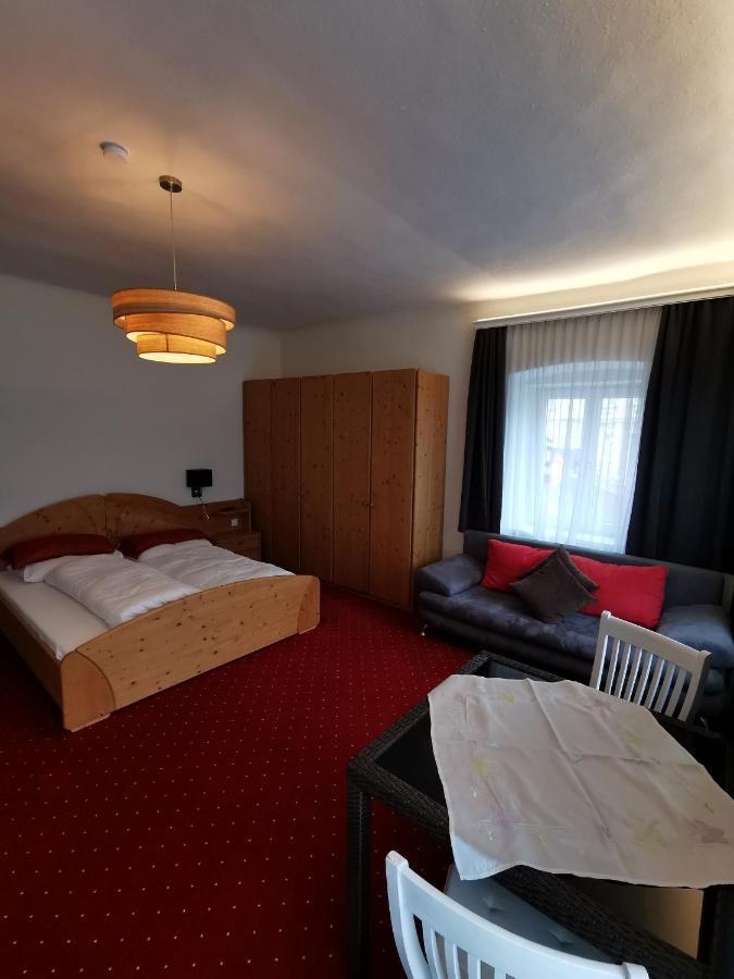 Bed & Breakfast Goldener Stiefel Mariazell Bagian luar foto
