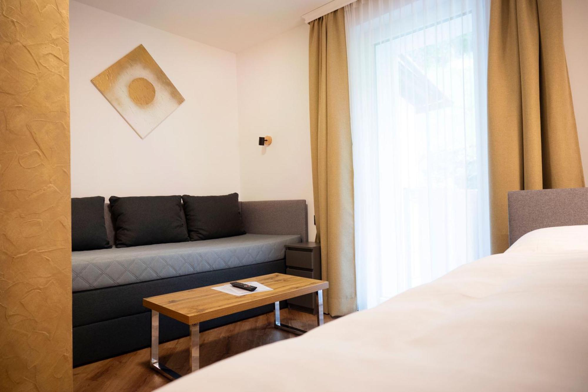 Bed & Breakfast Goldener Stiefel Mariazell Bagian luar foto