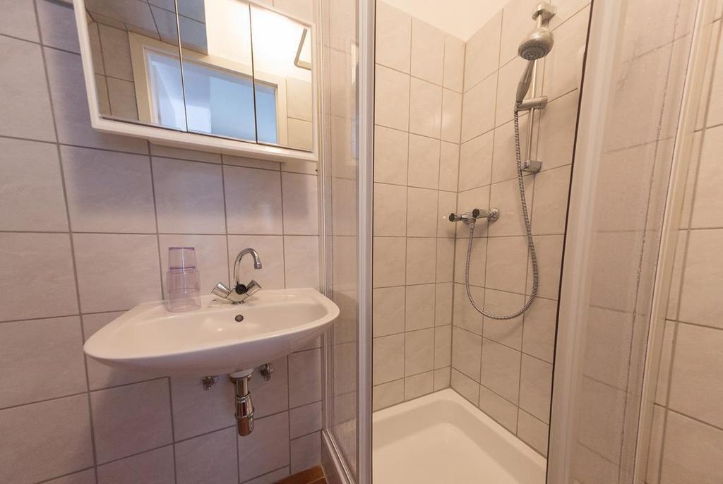 Bed & Breakfast Goldener Stiefel Mariazell Ruang foto